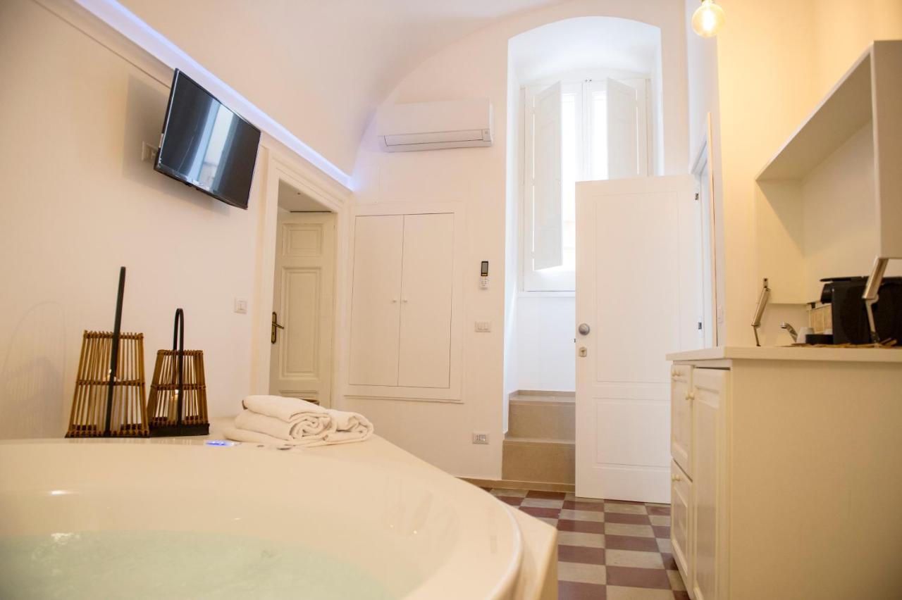 Suite Sardaro Monopoli Εξωτερικό φωτογραφία
